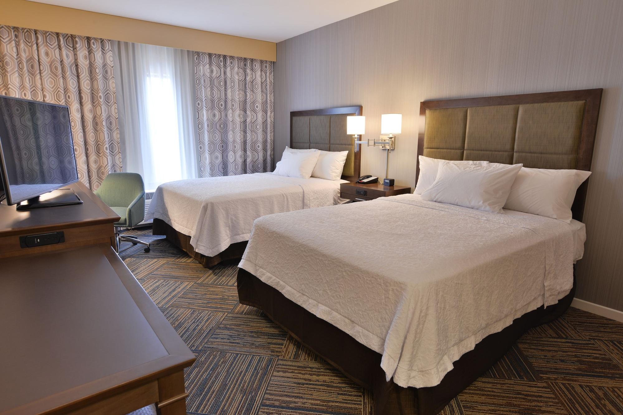 Hampton Inn & Suites Chippewa Falls Extérieur photo