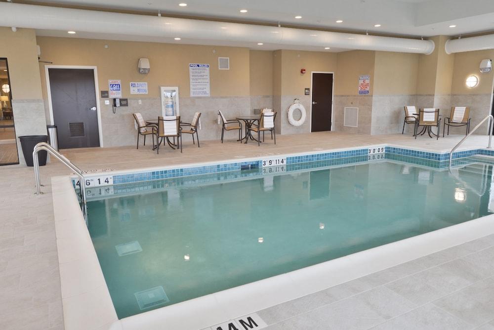 Hampton Inn & Suites Chippewa Falls Extérieur photo