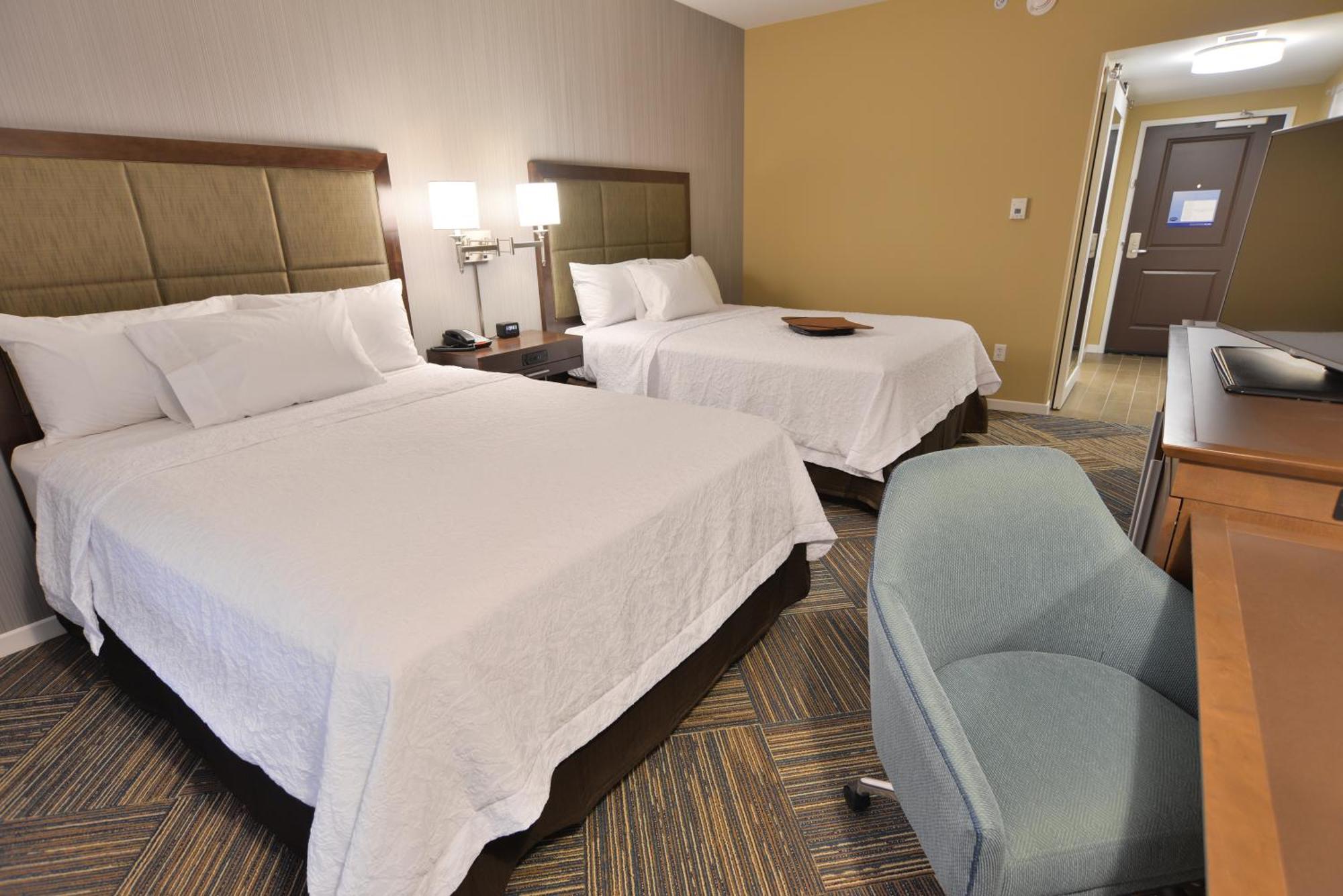 Hampton Inn & Suites Chippewa Falls Extérieur photo