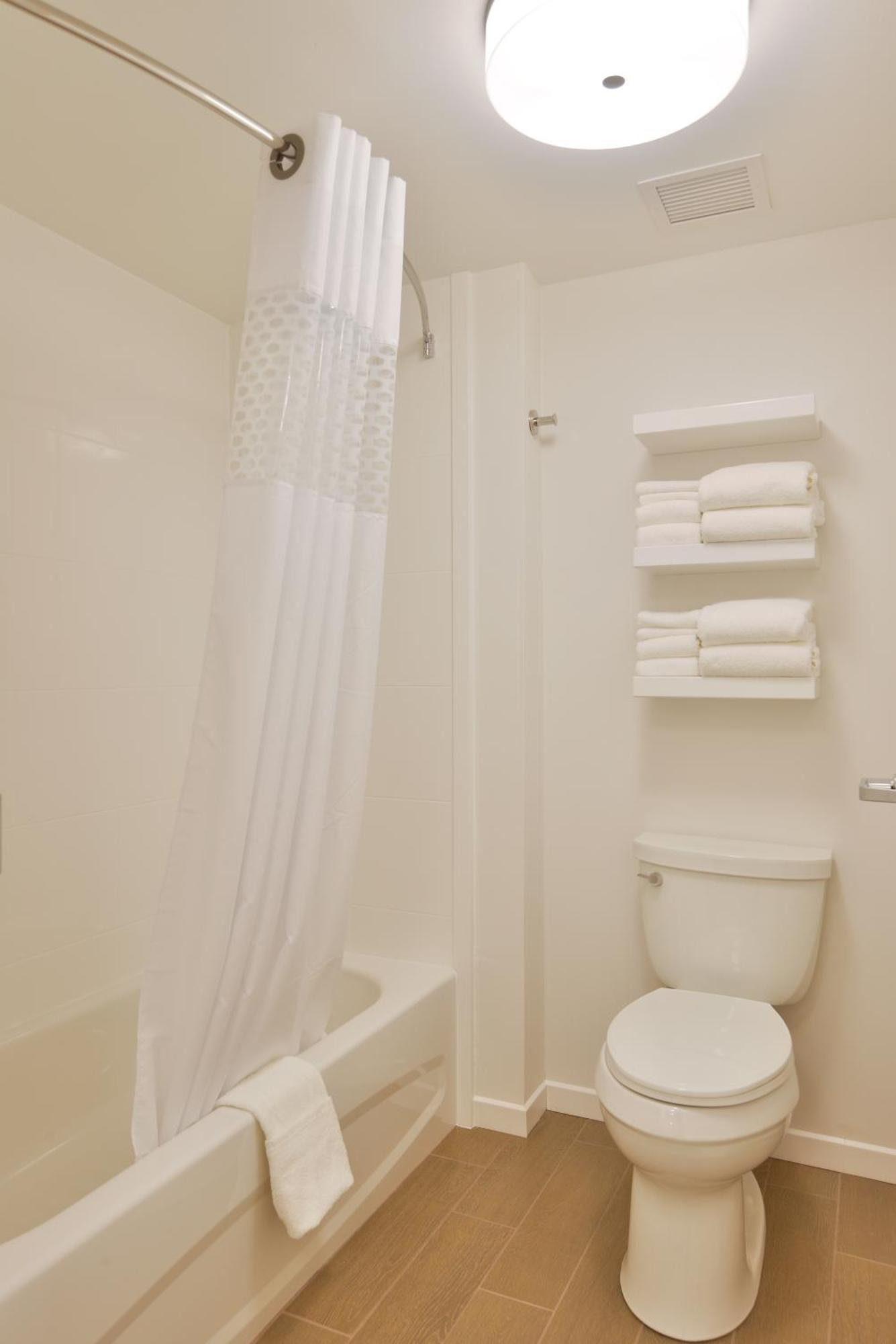 Hampton Inn & Suites Chippewa Falls Extérieur photo