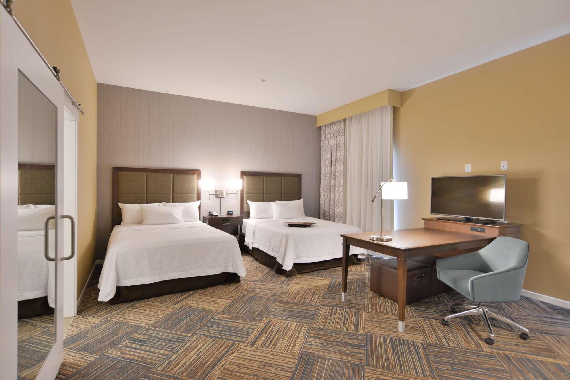 Hampton Inn & Suites Chippewa Falls Extérieur photo