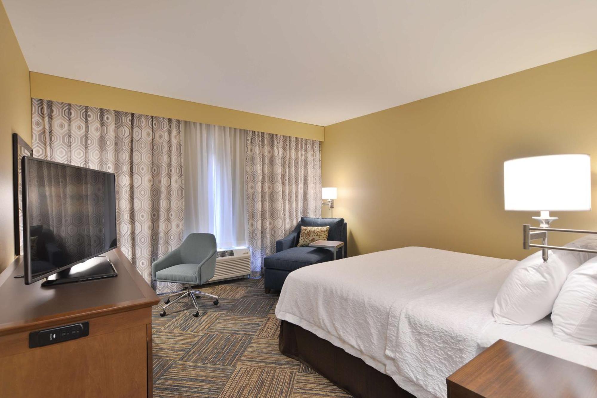 Hampton Inn & Suites Chippewa Falls Extérieur photo